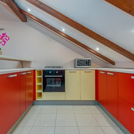 Marijana Zadarvillas * Galovac (Zadar)