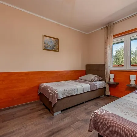 Villa Marijana Zadarvillas Galovac (Zadar)