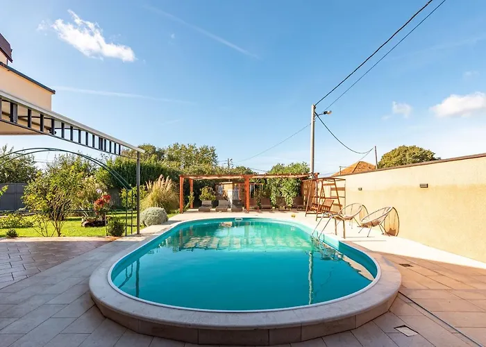 Marijana Zadarvillas Galovac (Zadar)