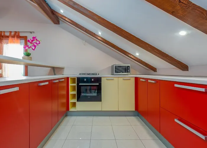 Marijana Zadarvillas * Galovac (Zadar)