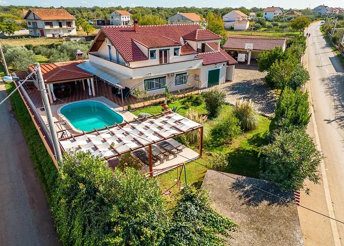 Marijana Zadarvillas * Galovac (Zadar)