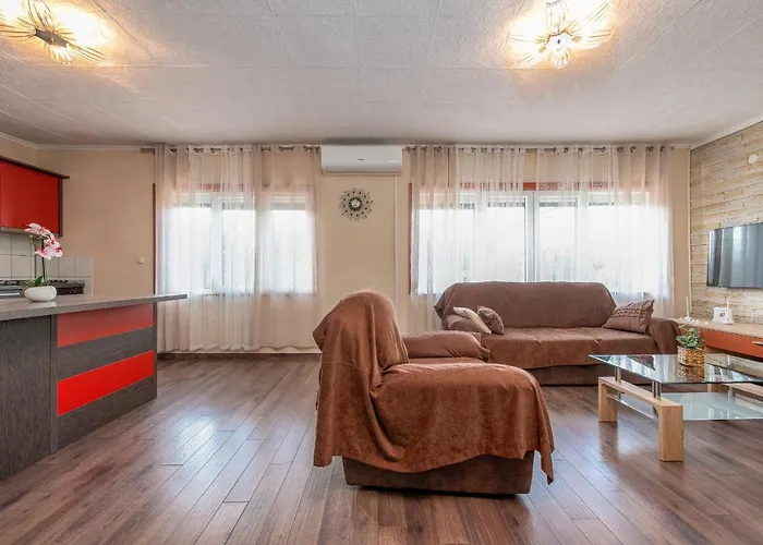 Marijana Zadarvillas 빌라 *