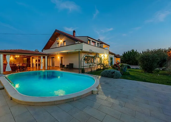 Marijana Zadarvillas * Galovac (Zadar)